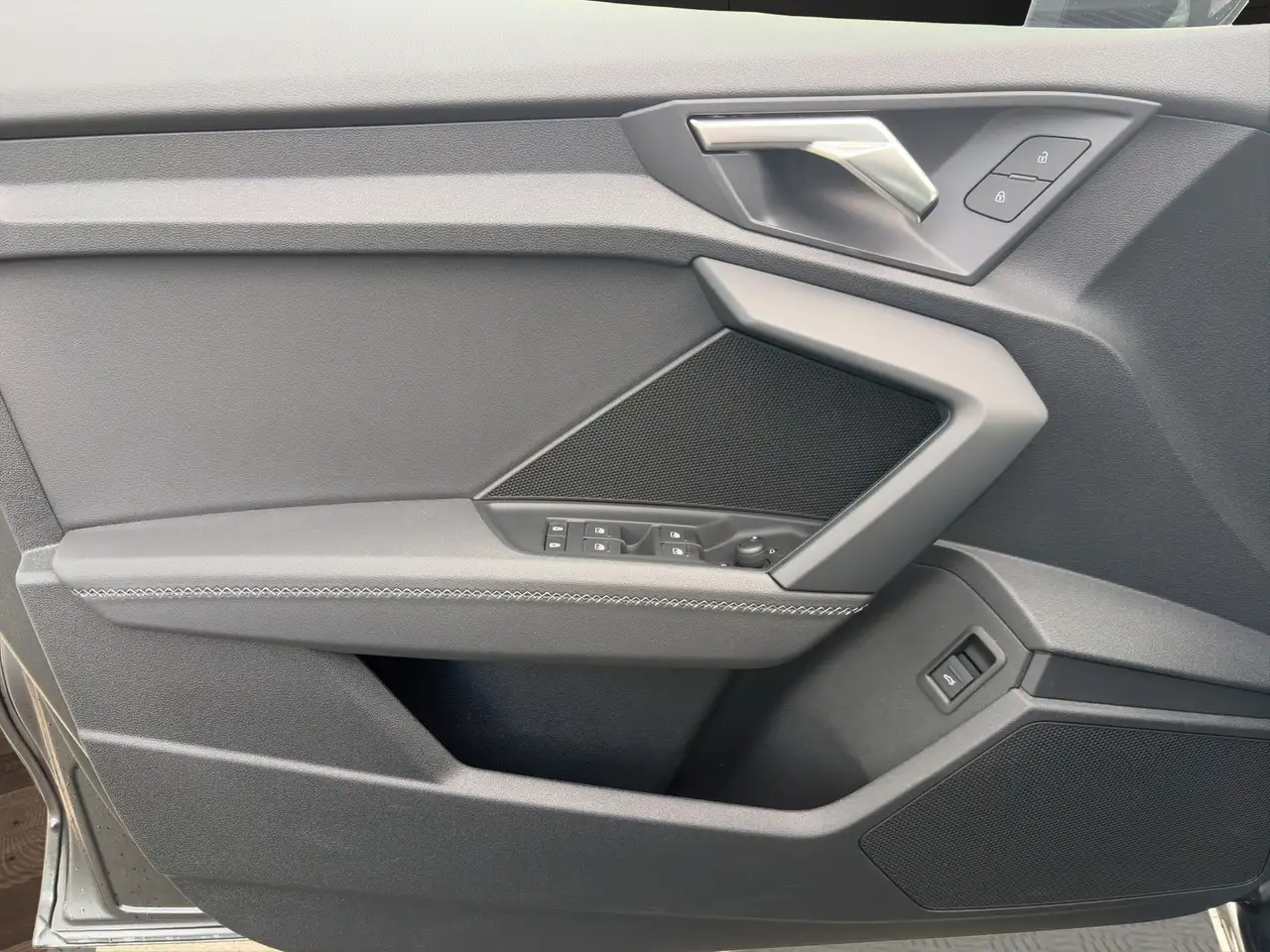 Audi A3 Sportback 35 TFSI S line Pano+Navi+LED, миниатюра 12