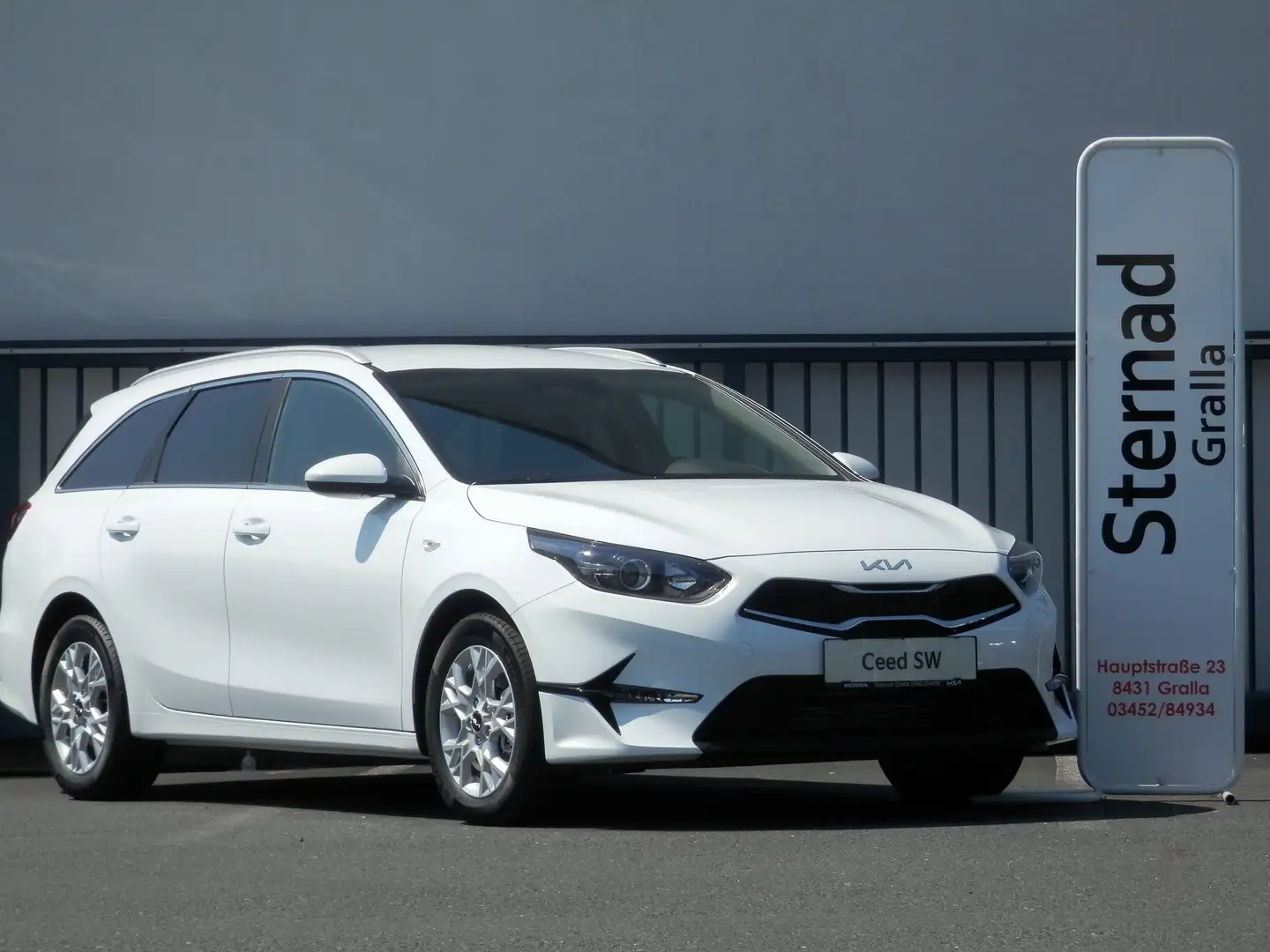 Kia Ceed SW / cee'd SW 1,0 T-GDI GPF ISG Silber Weiß - 1