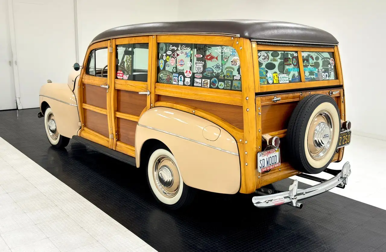 Ford Super Woody Station Wagon, foto 3