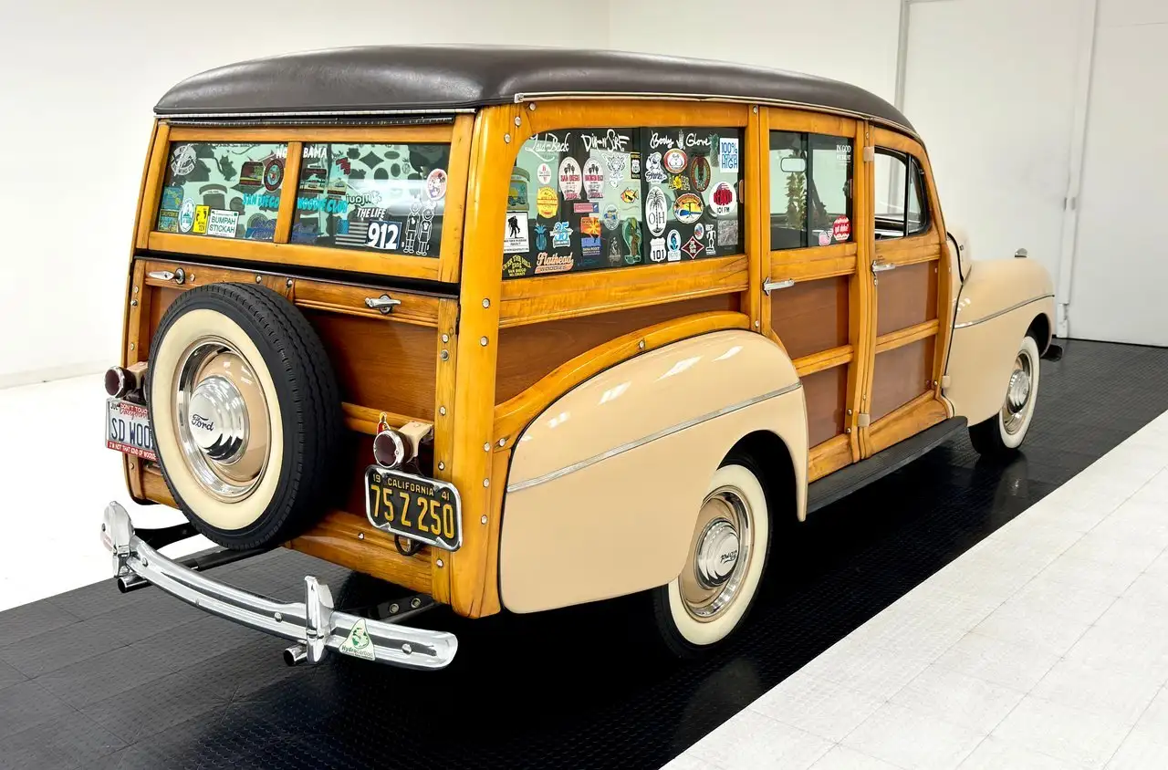 Ford Super Woody Station Wagon, foto 5