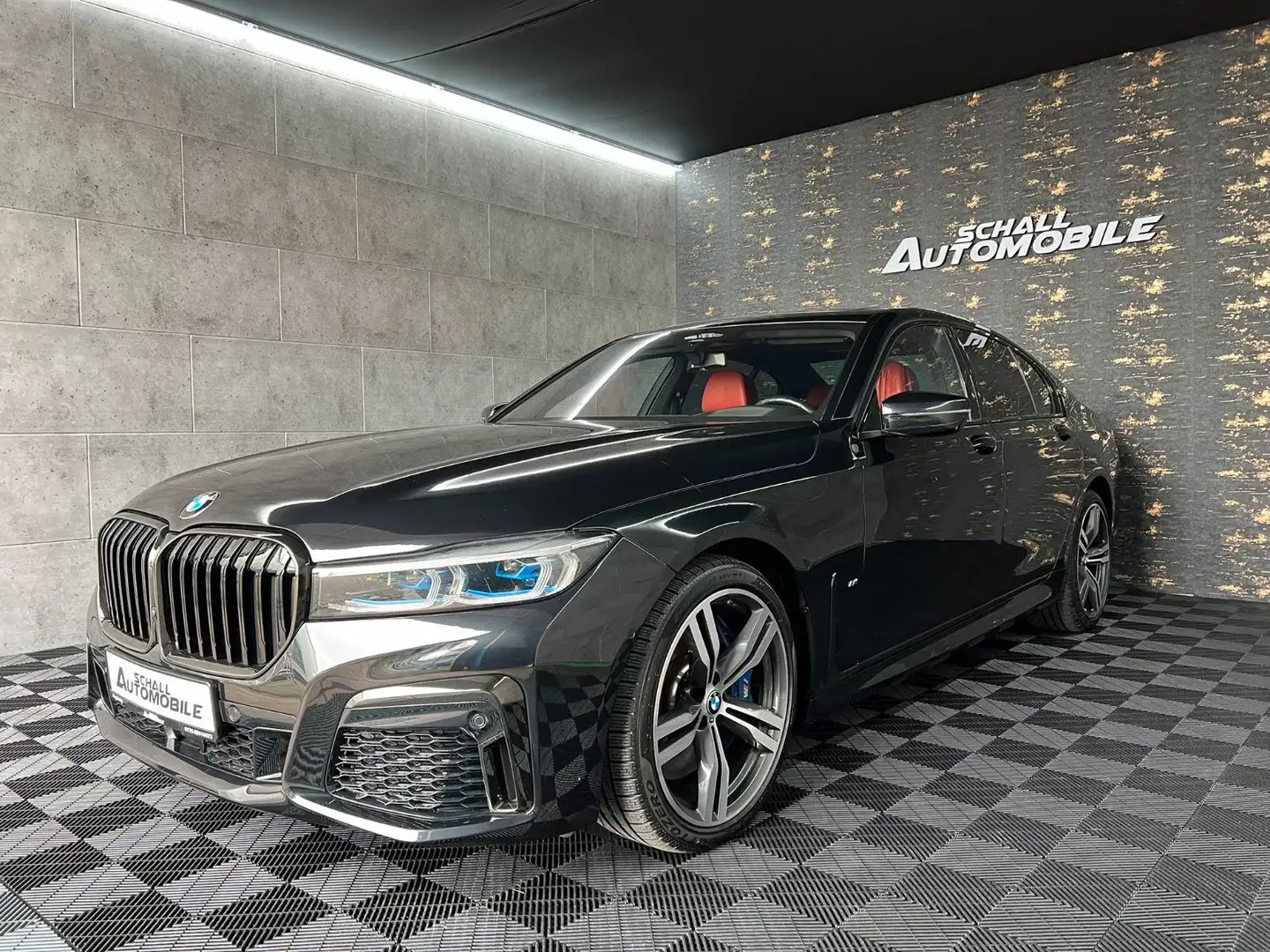 BMW 750 i xDrive M-Sport *B&W*St.Hzg*VOLLAUSSTATTUNG* Schwarz - 1