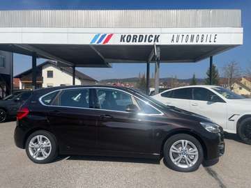 225xe ACTIVE TOURER "LUXURY LINE"/NAVI/LED/CAM