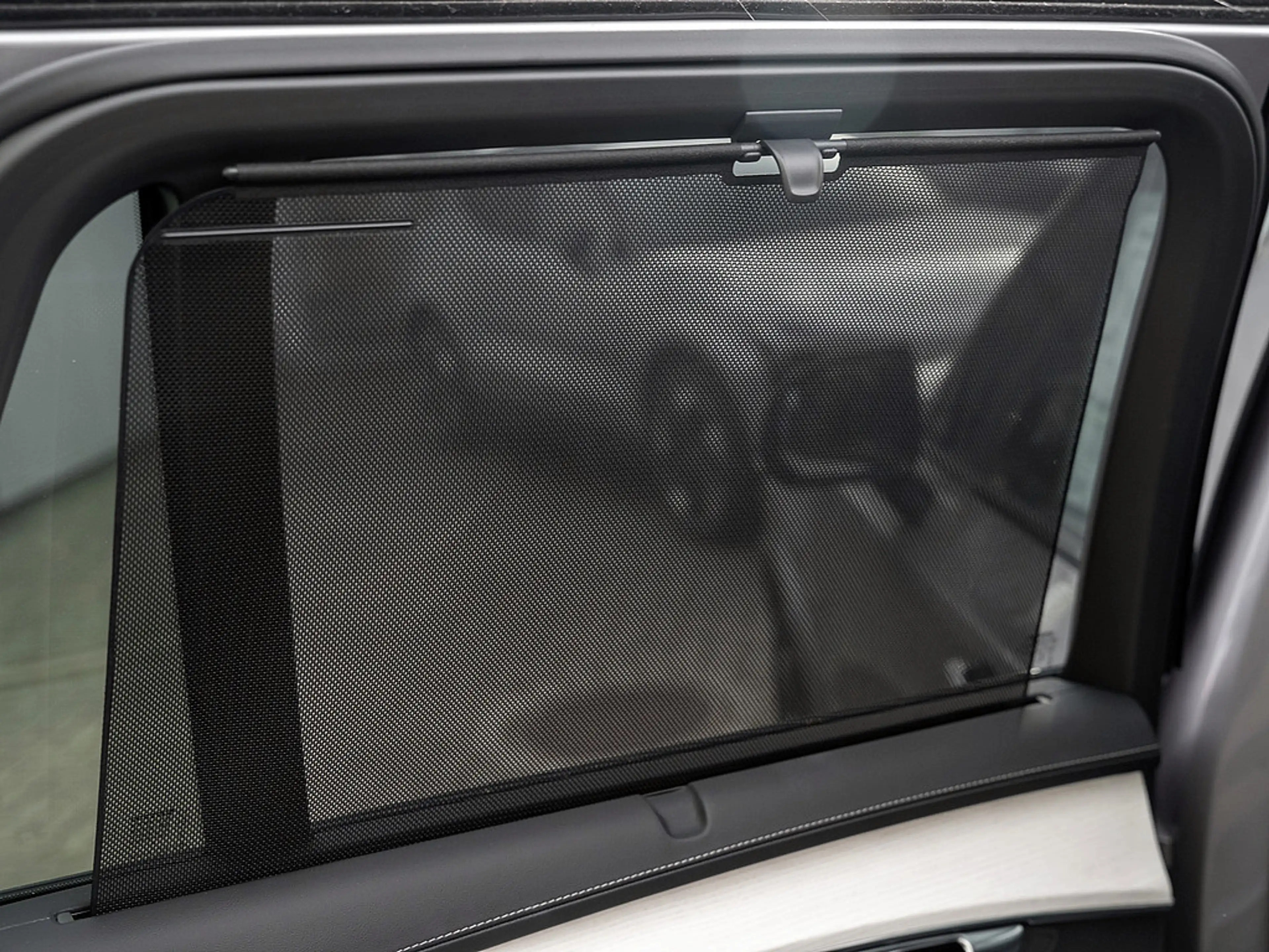 Volvo XC90 T8 AWD Ultra Dark HUD 360° PANO AHK — photo 12