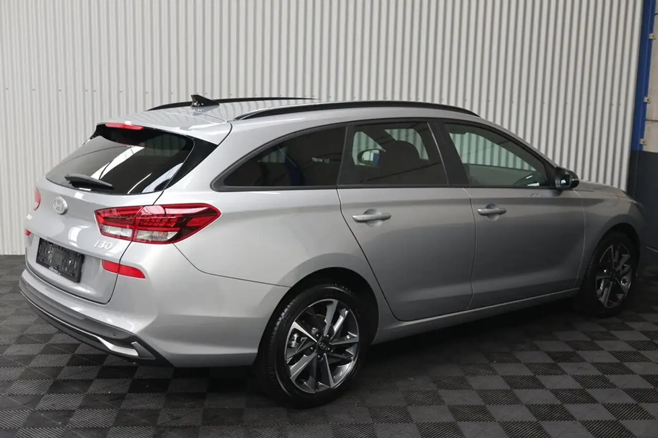 Hyundai i30 SW 1.0 T-GDI DCT Automaat Navi Camera 2
