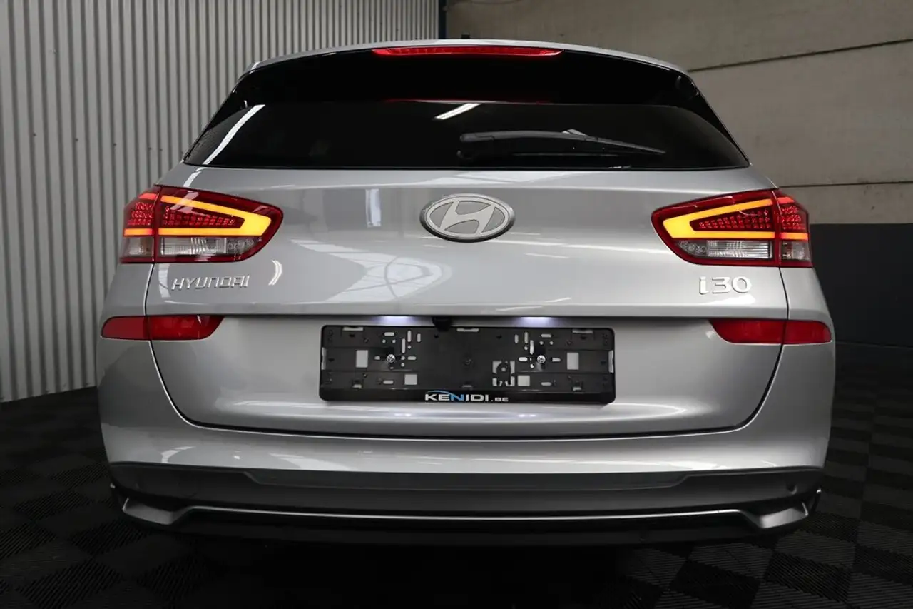 Hyundai i30 SW 1.0 T-GDI DCT Automaat Navi Camera 23