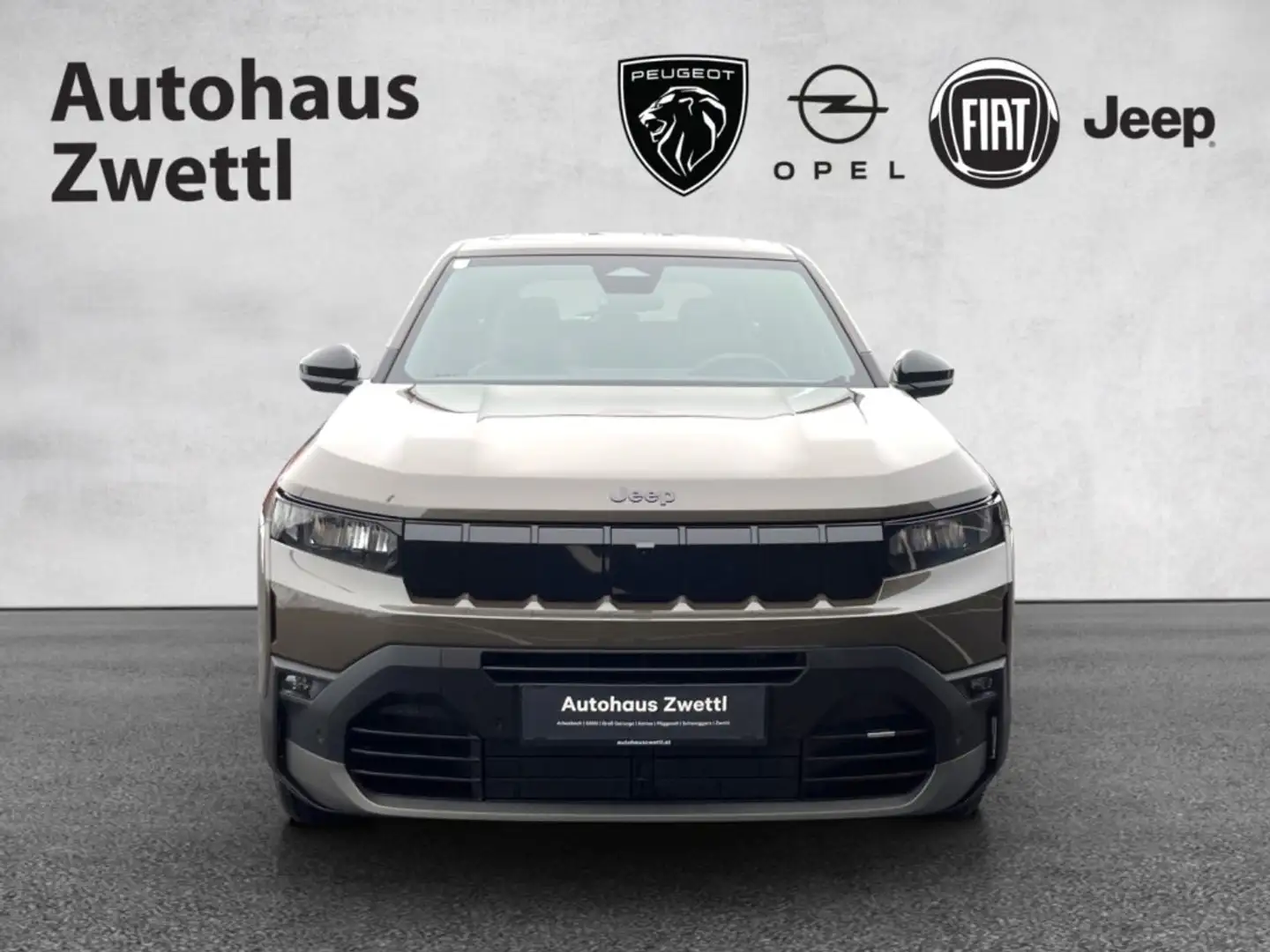 Jeep Compass Neuer Compass Altitude e-Hybrid 145 Braun - 2