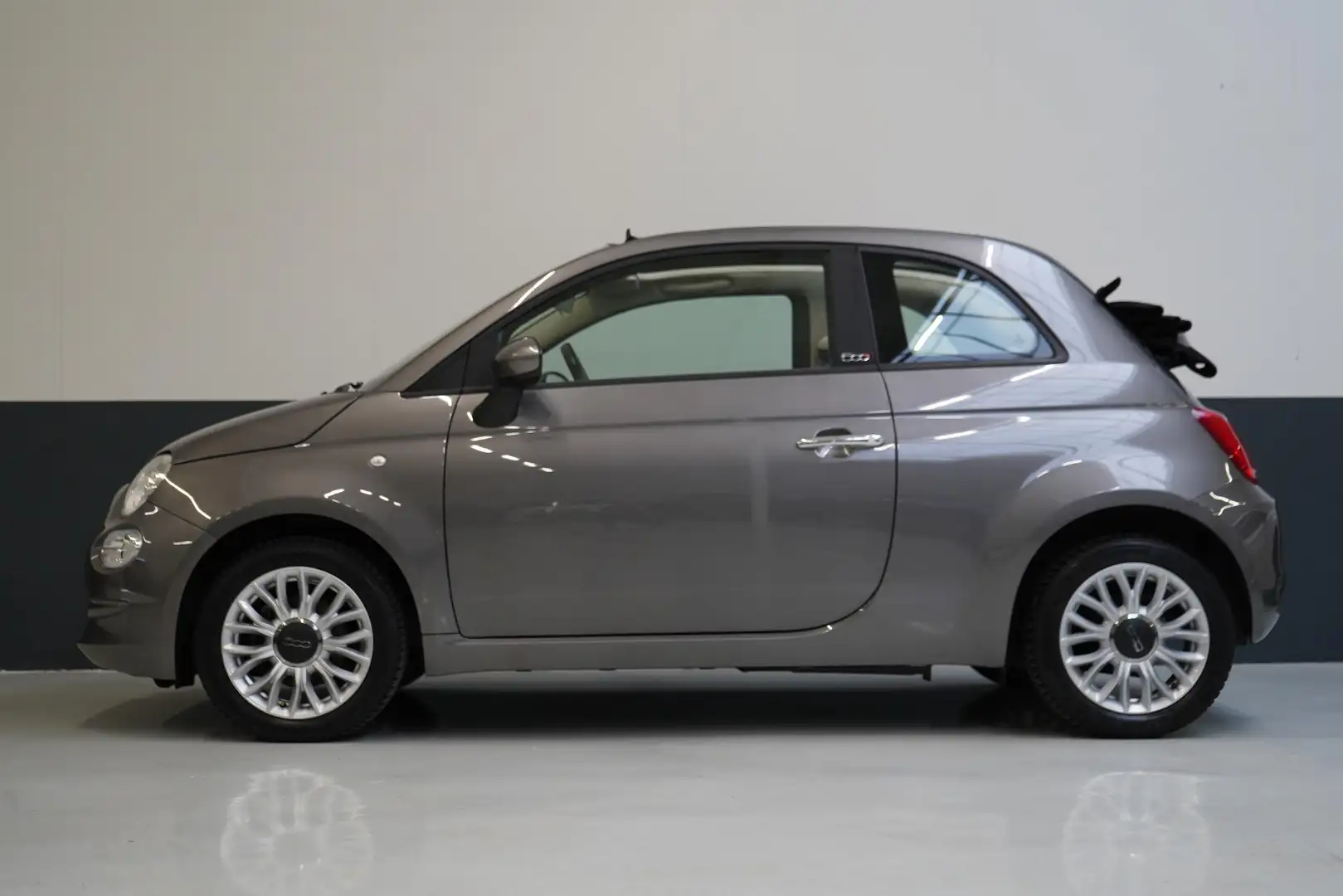 Fiat 500C 0.9 TwinAir 80pk Turbo Popstar | Airco | Cruise co Grijs - 2