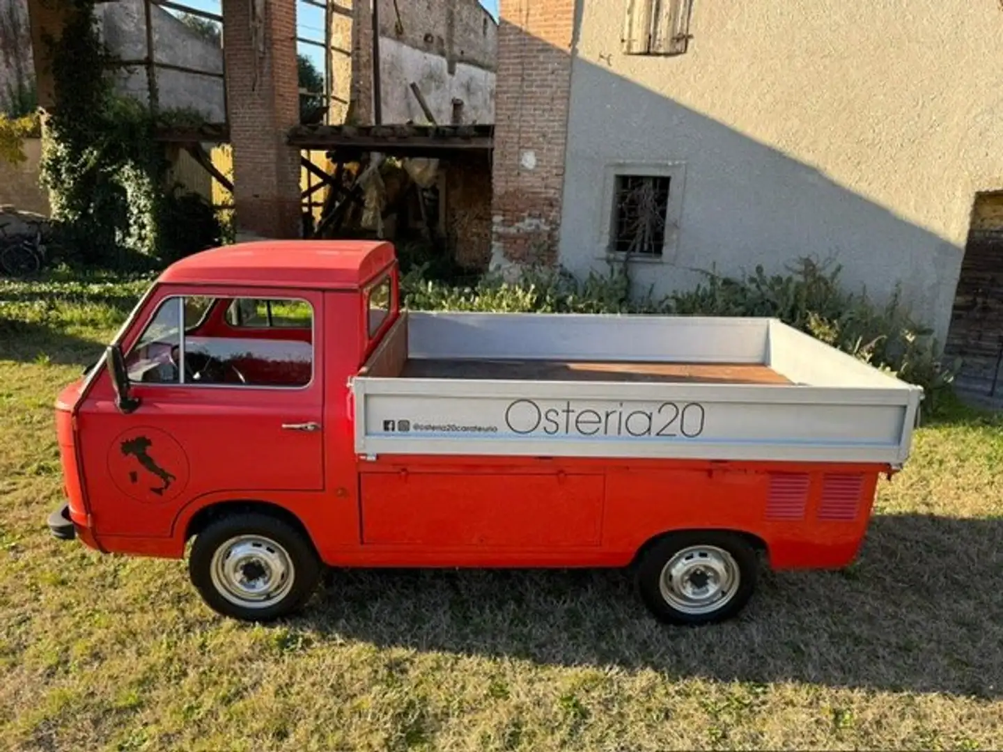 Fiat 900 Coriasco Cassonato SUPERPRICE!!! crvena - 1