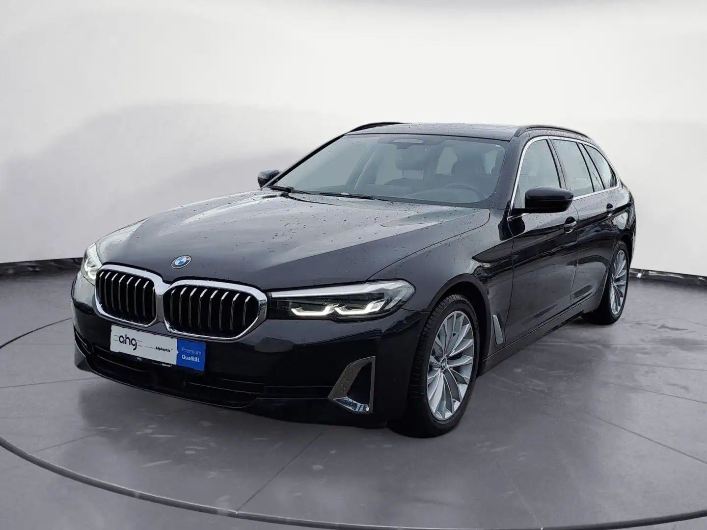 BMW 520 d xDrive Touring Luxury Line Aut. Panorama Schwarz - 2