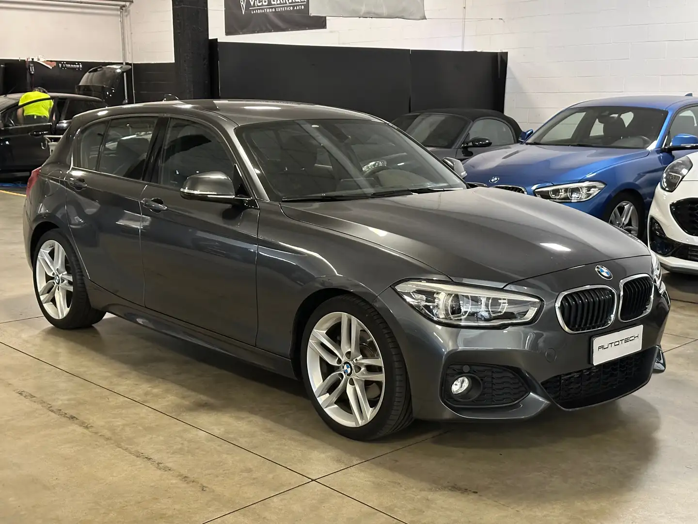 BMW 120 Serie 1 120i Msport 5p Grigio - 1