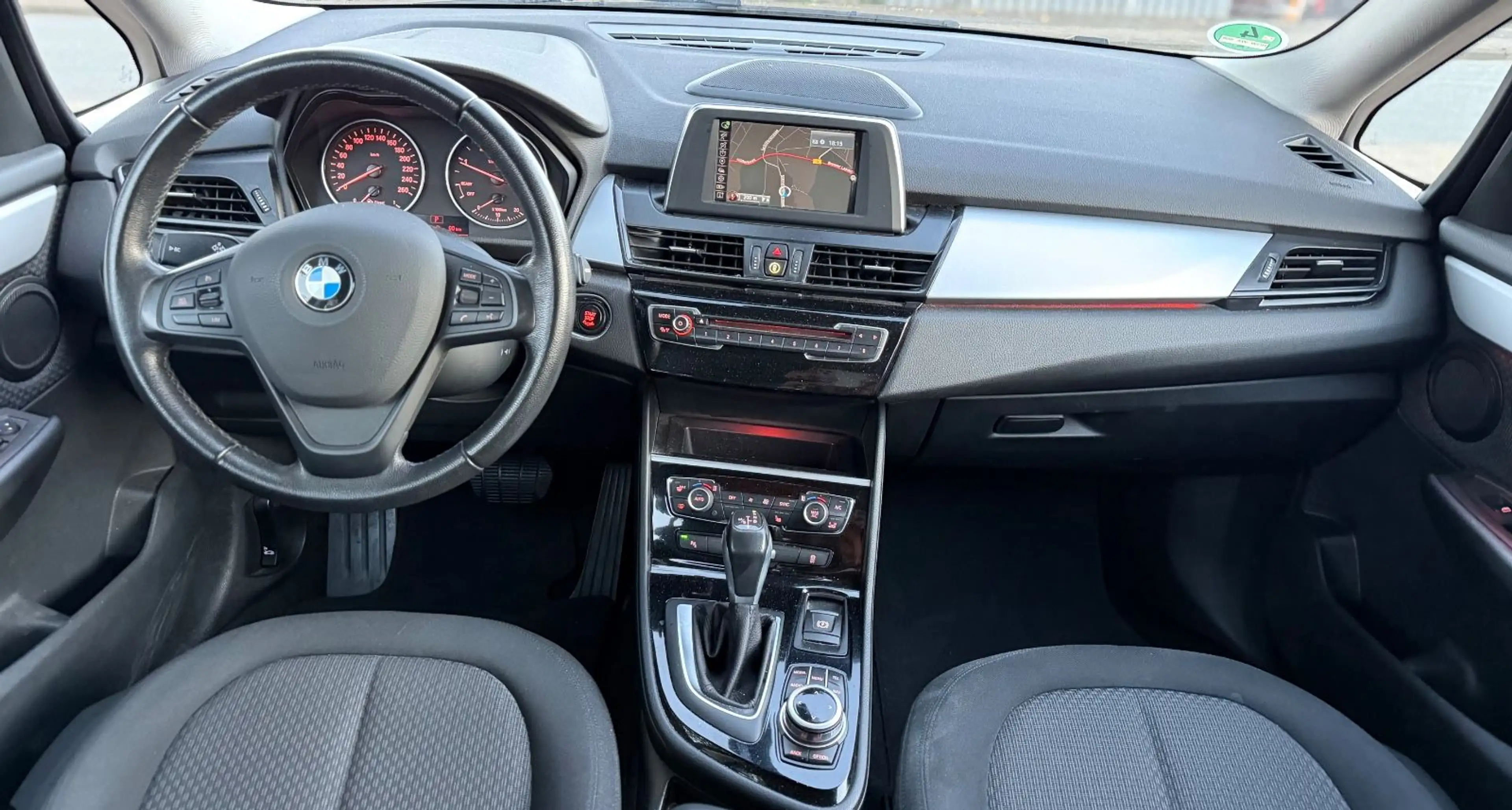 BMW 218 2 Gran Tourer 218 d xDrive Advantage — photo 11