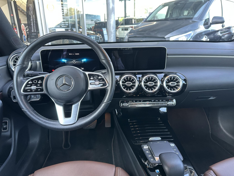 Mercedes-Benz CLA 180 CLA d Luxury Line — photo 14