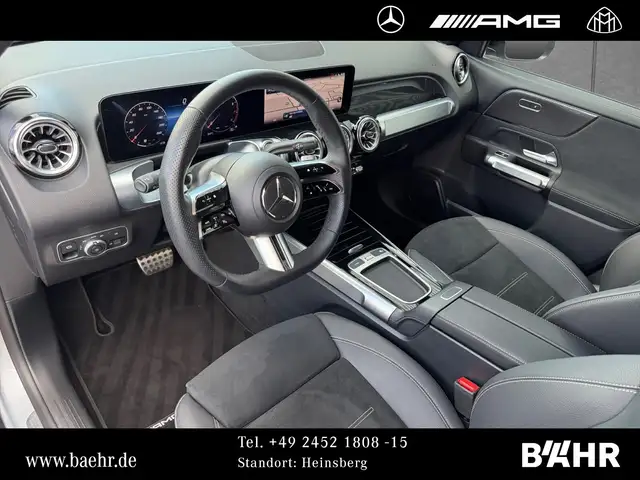 Mercedes-Benz GLB view 11