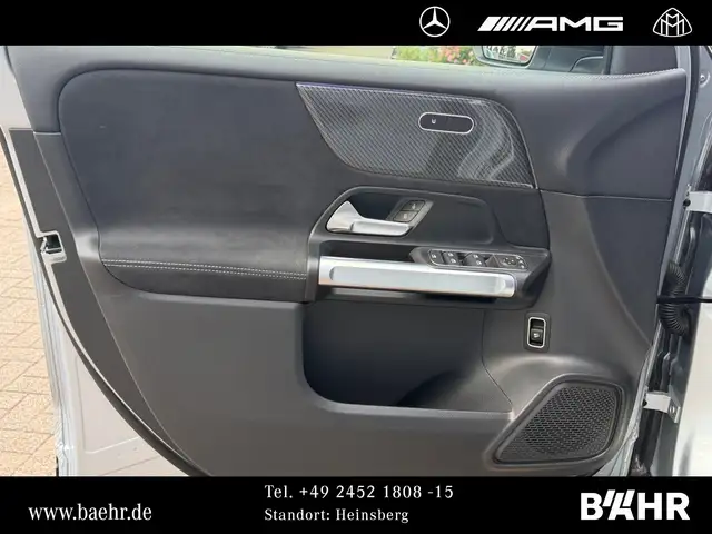 Mercedes-Benz GLB view 14