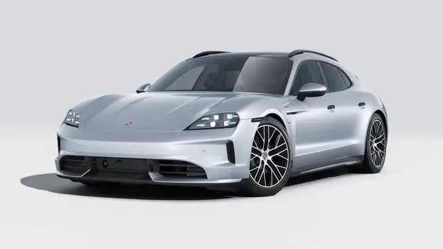 Porsche Taycan view 11