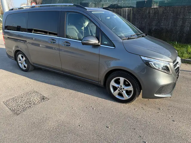 Mercedes-Benz V Classe V - W447 2019 Long Long 220 d Sport auto