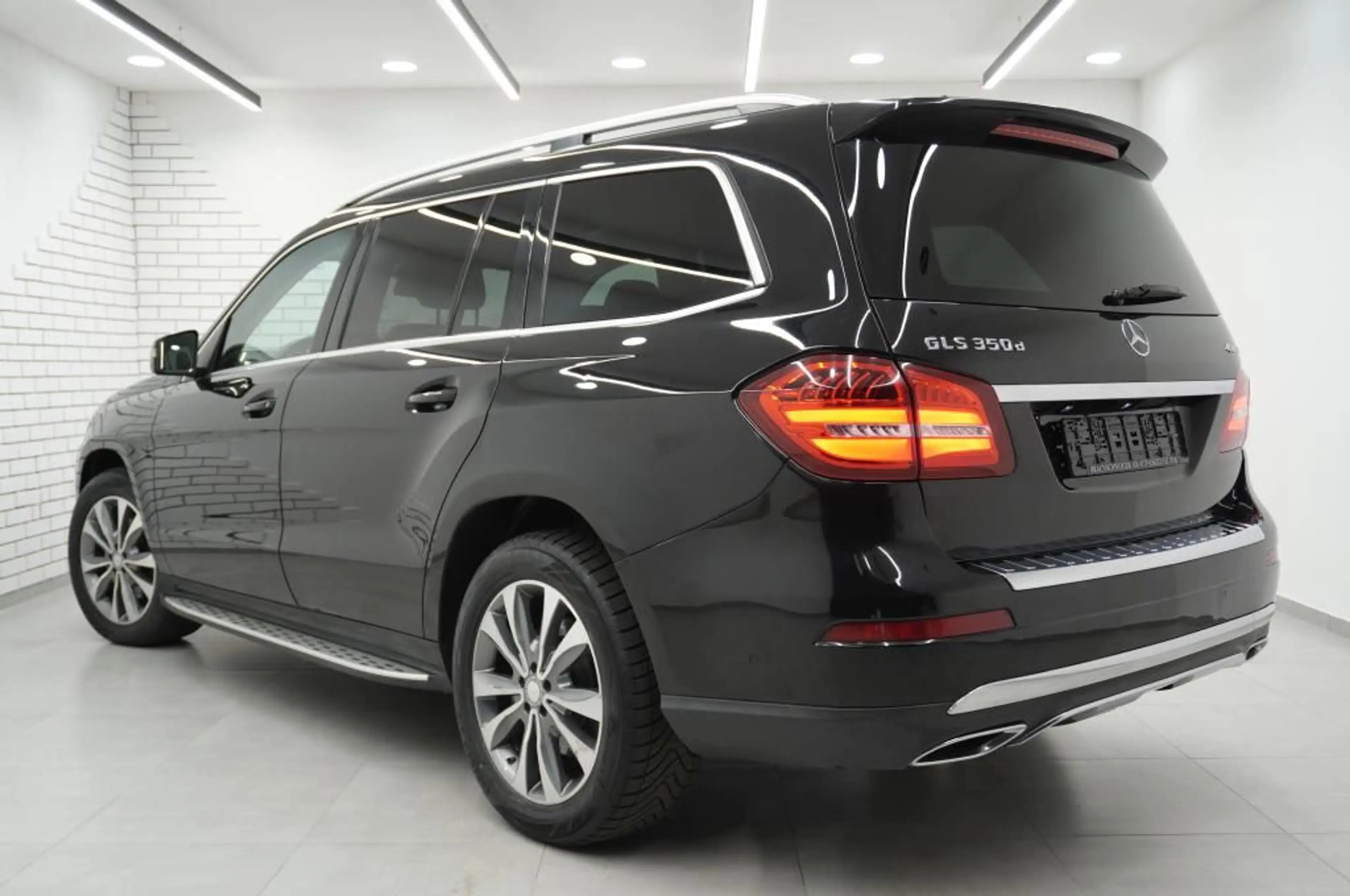Mercedes-Benz GLS 350 d 4Matic BlueTEC Off-Roader Navi/Lede — photo 4