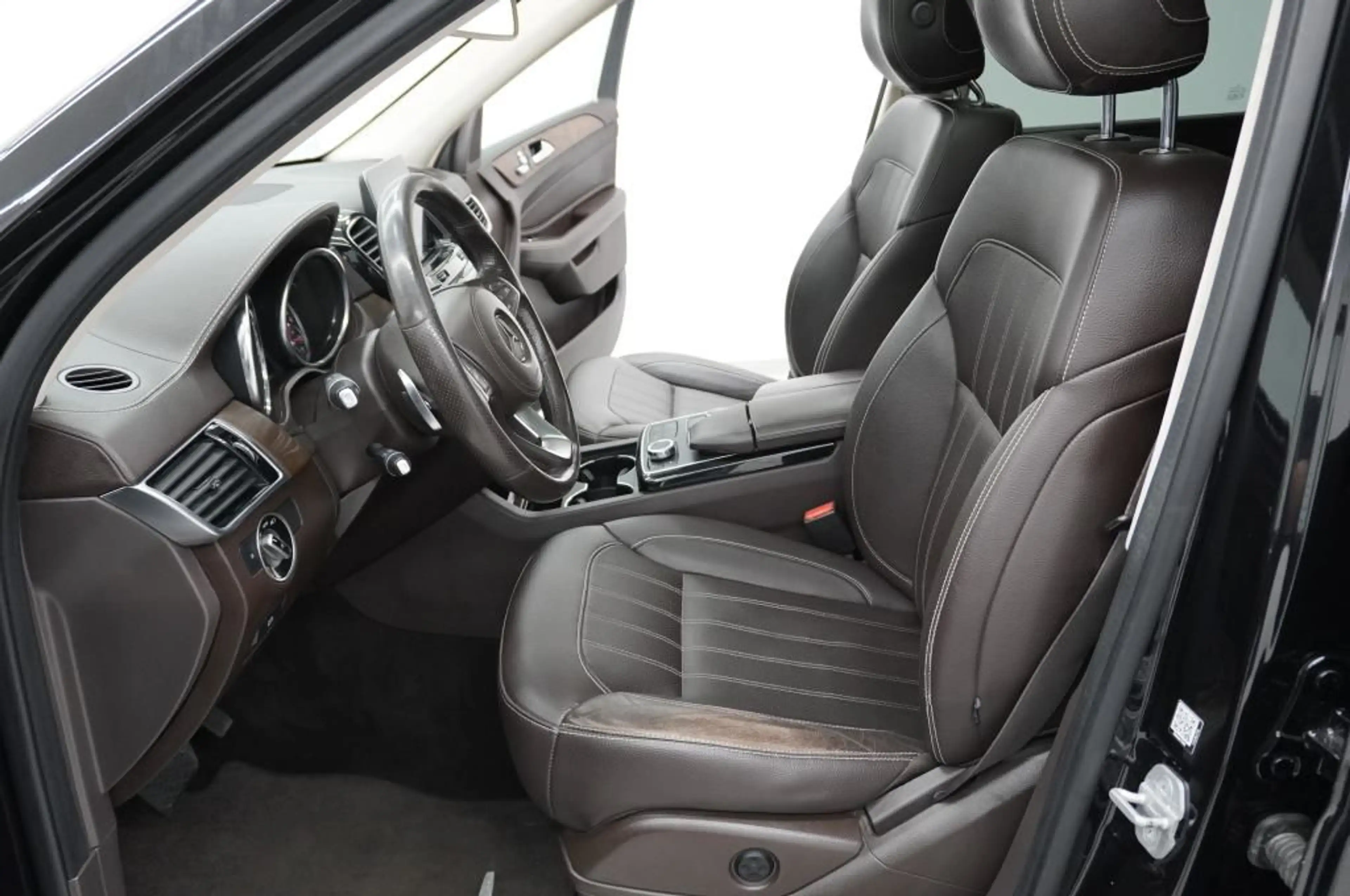 Mercedes-Benz GLS 350 d 4Matic BlueTEC Off-Roader Navi/Lede — photo 9