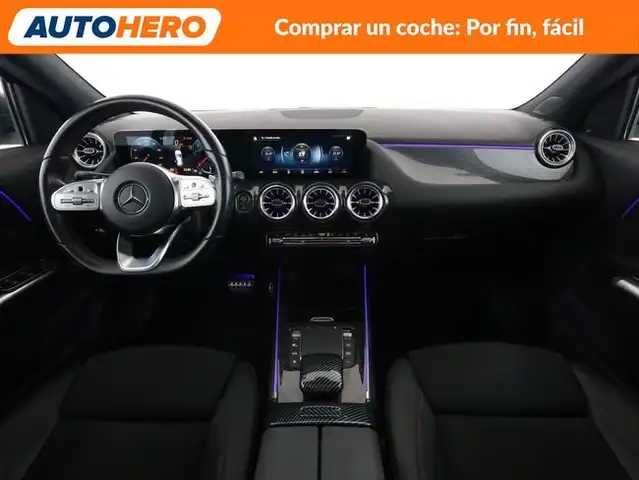 Mercedes-Benz Gla view 13