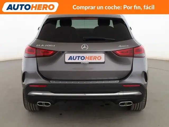 Mercedes-Benz Gla view 5