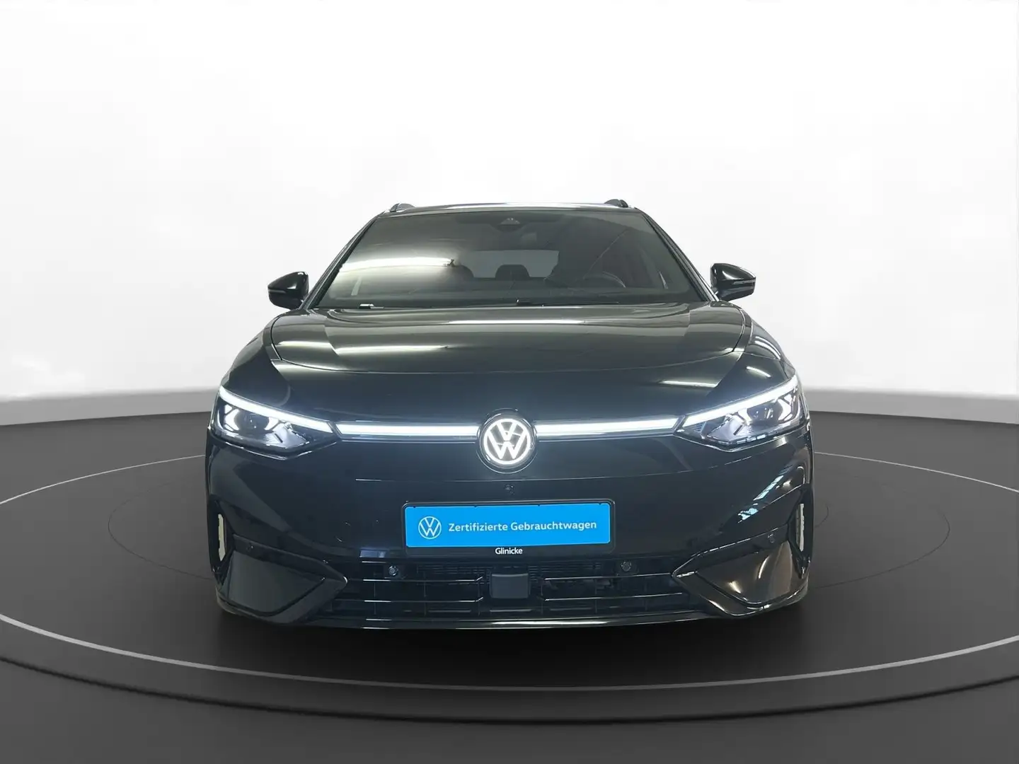 Volkswagen ID.7 Tourer Pro AHK Matrix LM 20" Navi ACC Head- Schwarz - 2