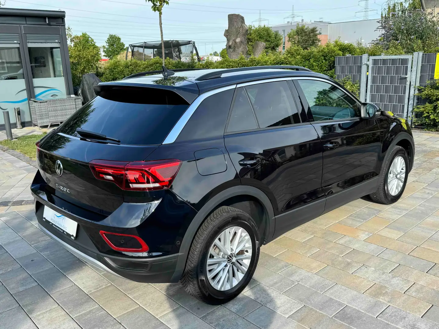 Volkswagen T-Roc Life TSI *Kamera*PDC*App-Connect*ACC* Black - 2