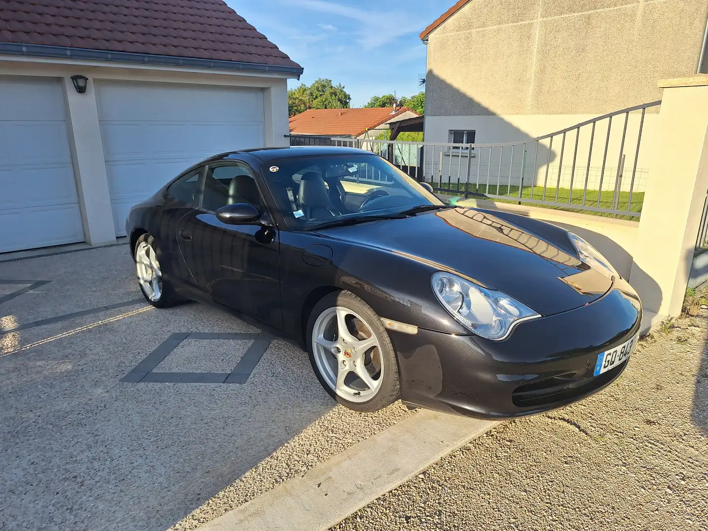 Porsche 996 911 Carrera 2 3.6L 320ch BMV6 Schwarz - 1