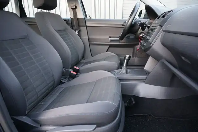 Volkswagen Polo view 14
