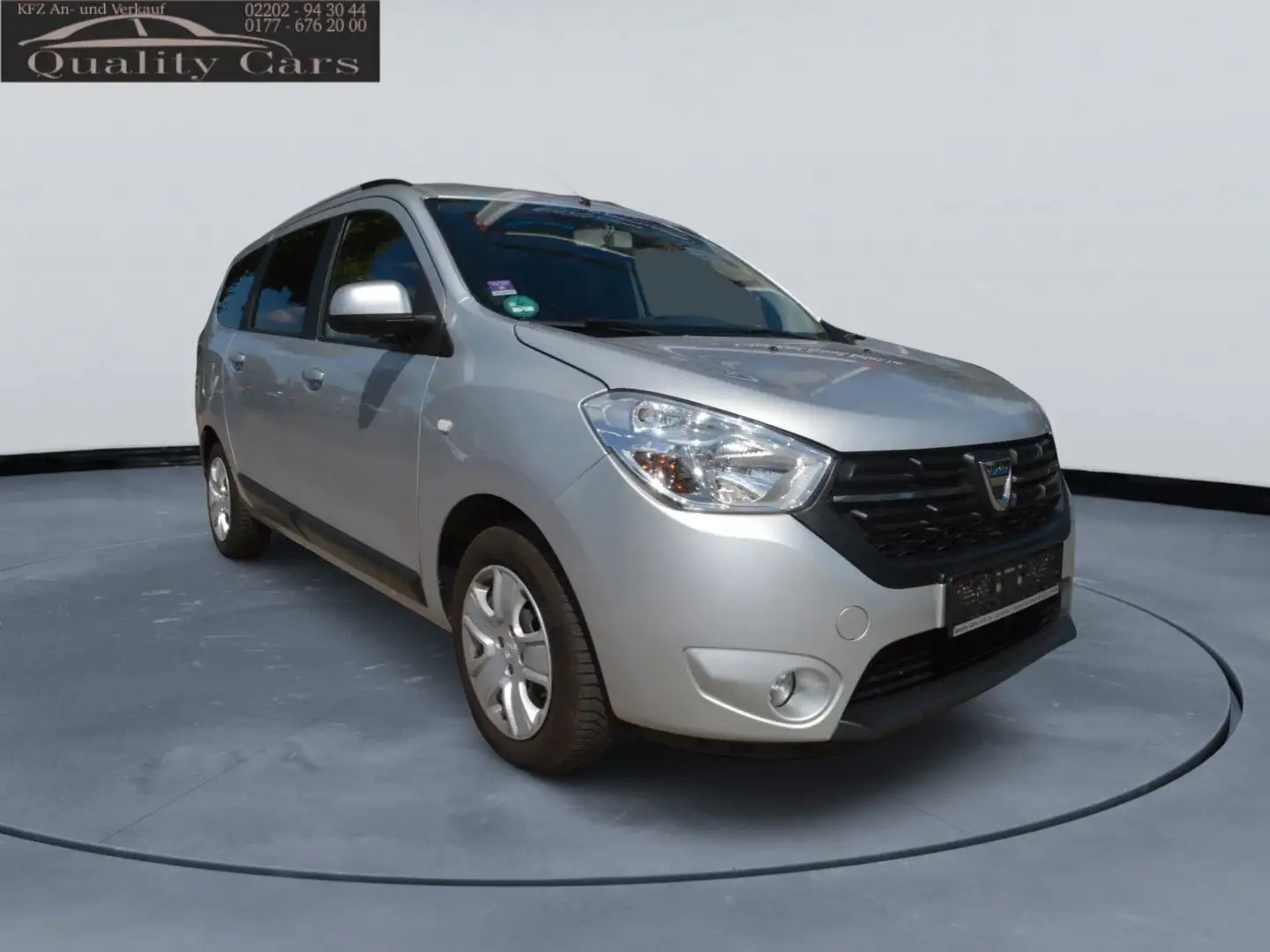Dacia Lodgy Ambiance 1,6 , 7 Sitze Lange version,Klima Silber - 1