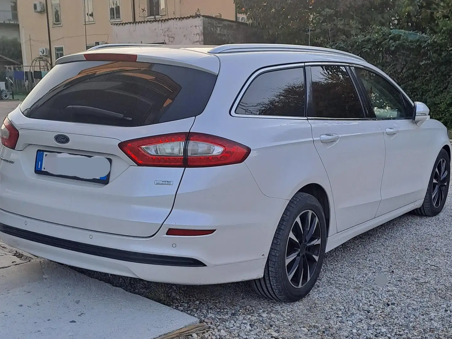 Ford Mondeo Mondeo SW 1.5 tdci econetic Titanium Business s Bianco - 2