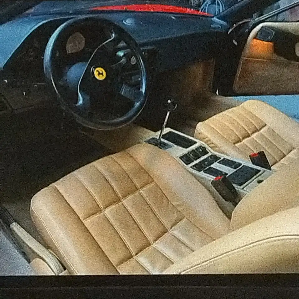 Ferrari 328 GTS, foto 9