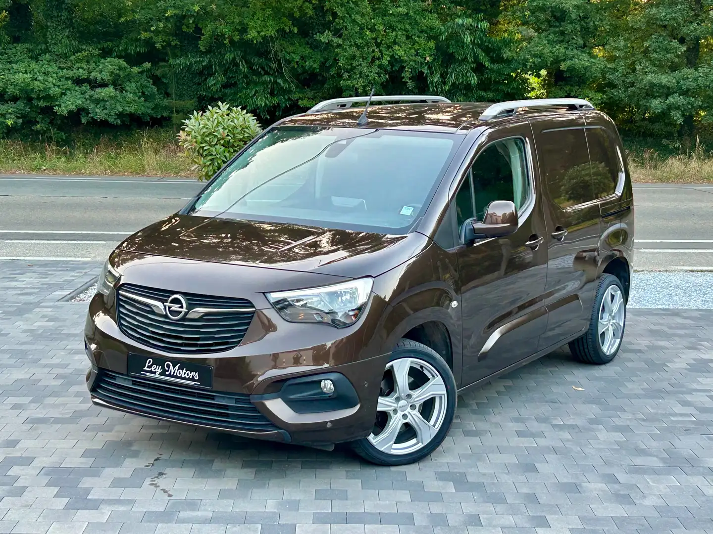 Opel Combo FULL OPTIE | 3 ZIT Brun - 1
