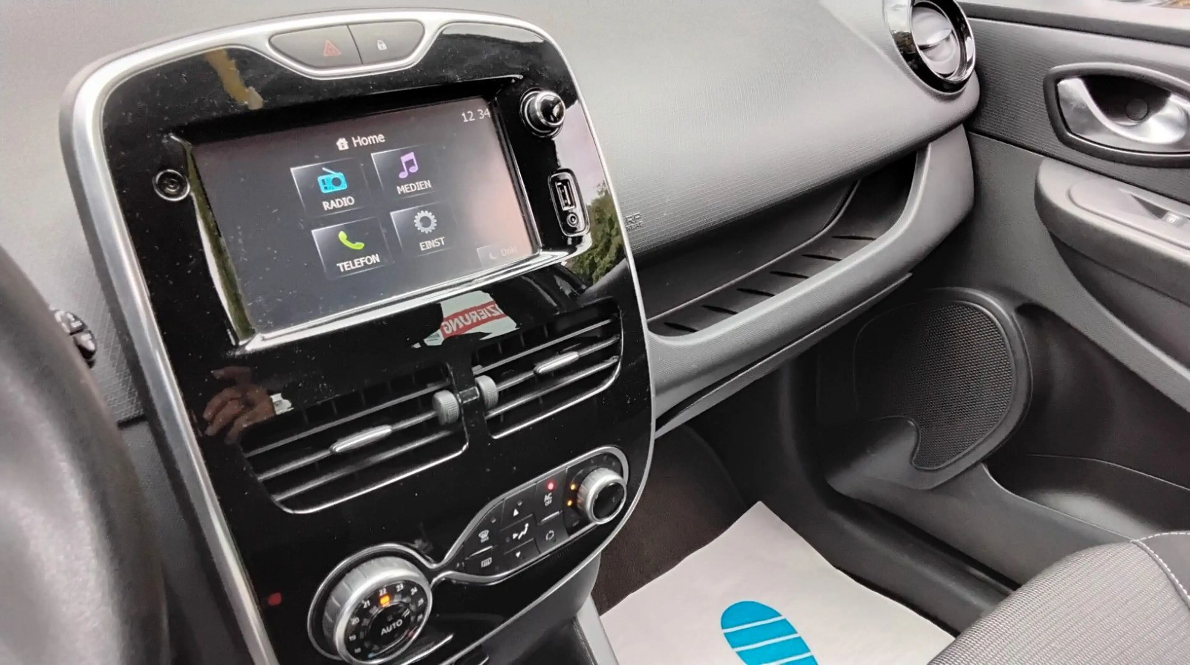 Renault Captur ENERGY TCe 120 EDC  Automatikgetriebe — photo 14