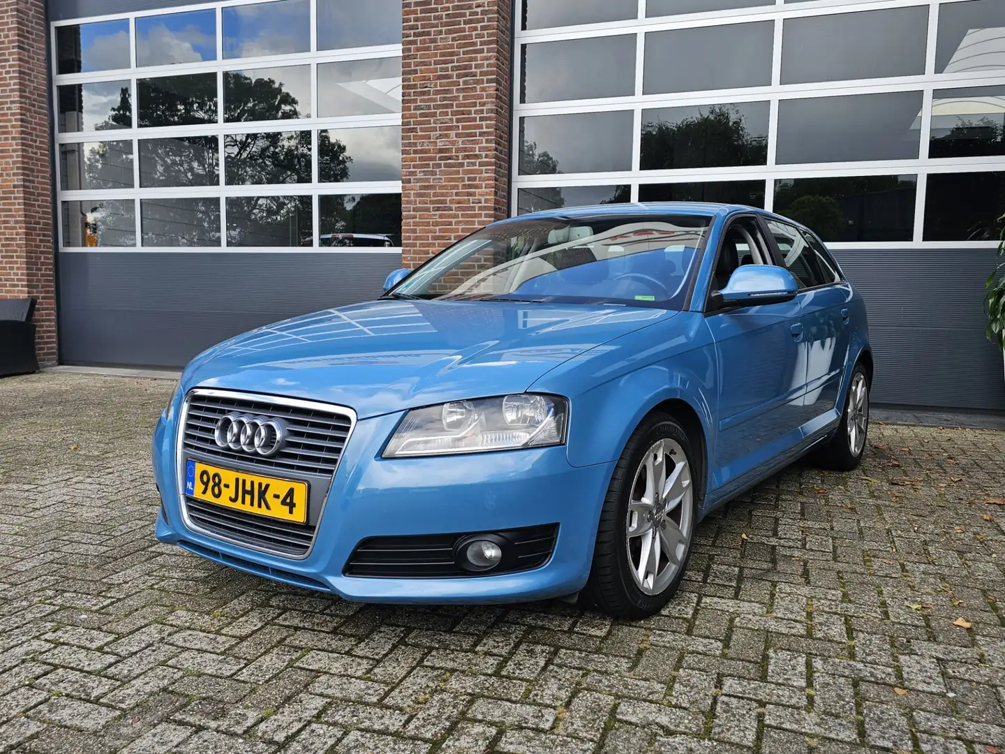 Audi A3 Sportback 1.4 TFSI Ambition Pro Line Automaat |Nap Blau - 2