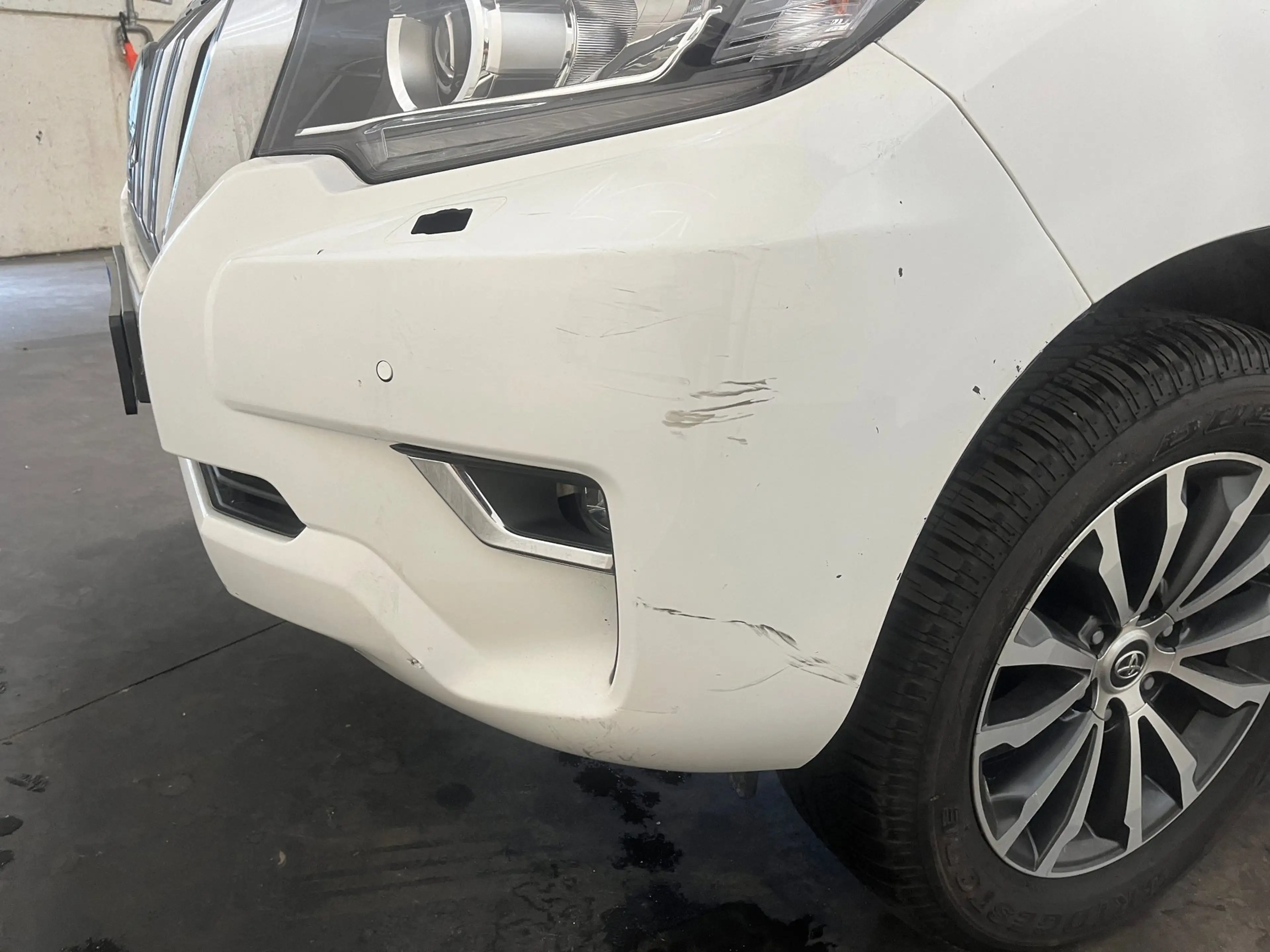 Toyota Land Cruiser 2.8 D-4D Professional 5p. SCHADEAUTO!! — photo 13
