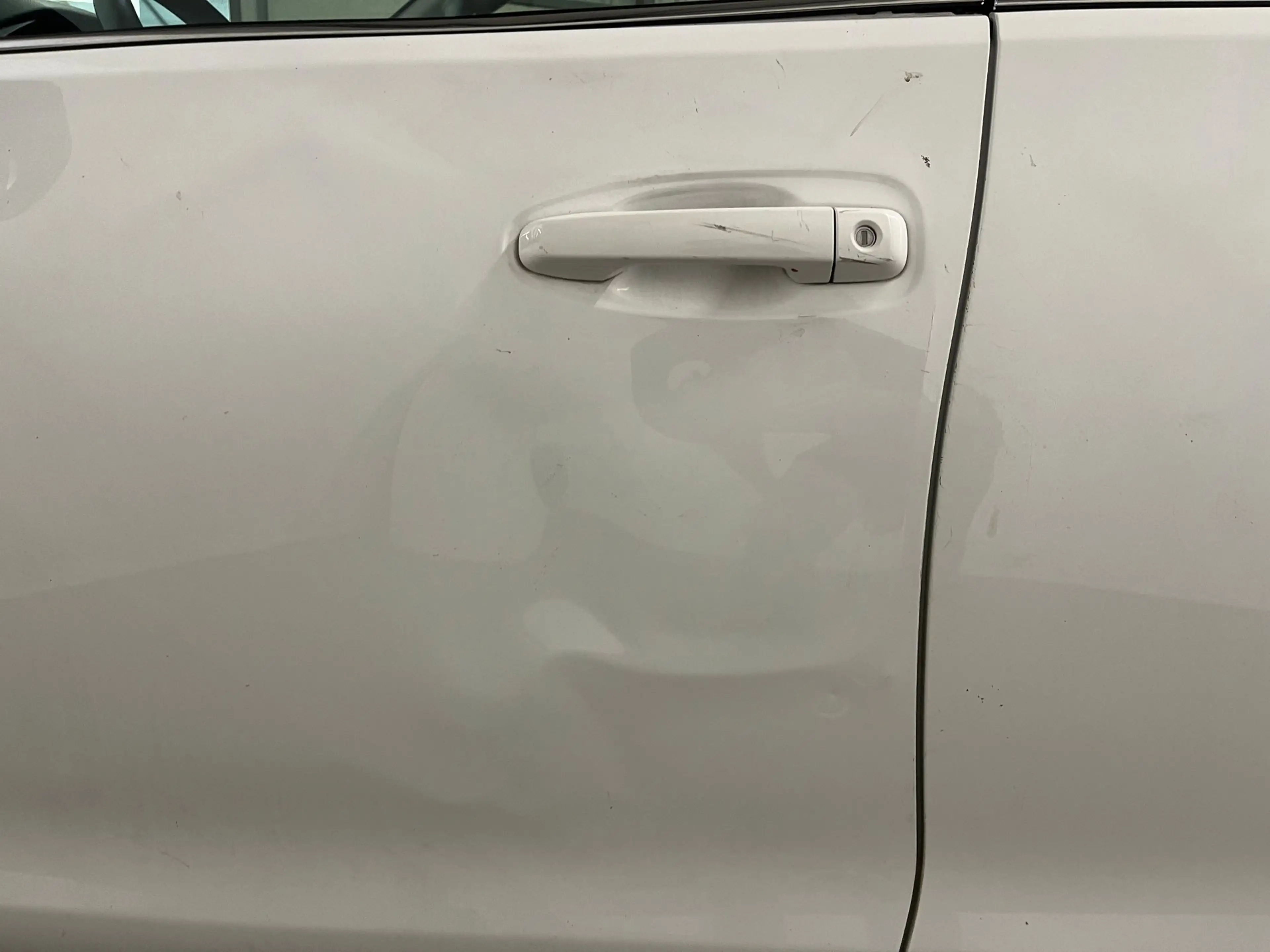 Toyota Land Cruiser 2.8 D-4D Professional 5p. SCHADEAUTO!! — photo 11