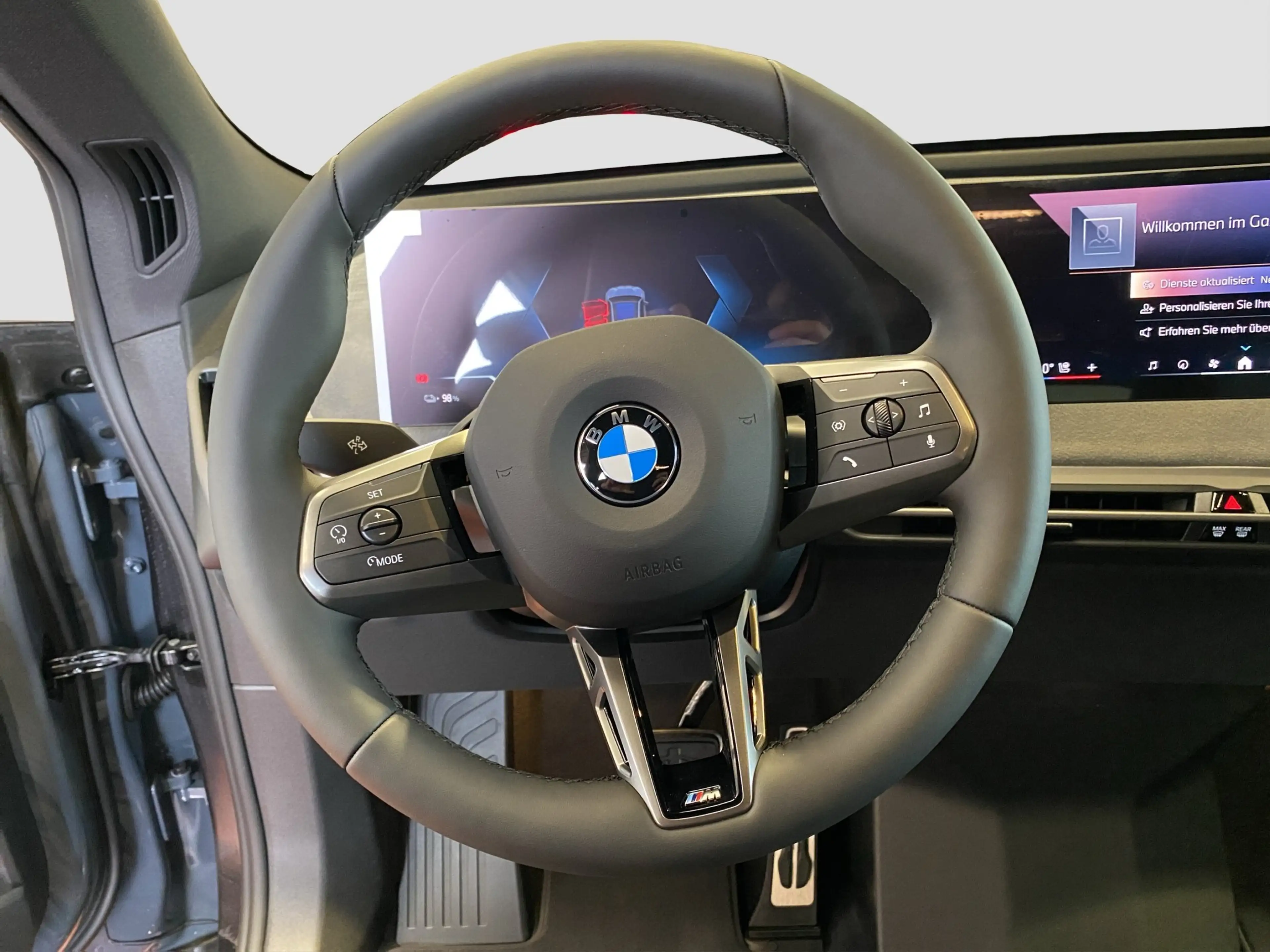 BMW iX xDrive45 Elektro UPE: 107.410 EUR M-Sport PRO — photo 13