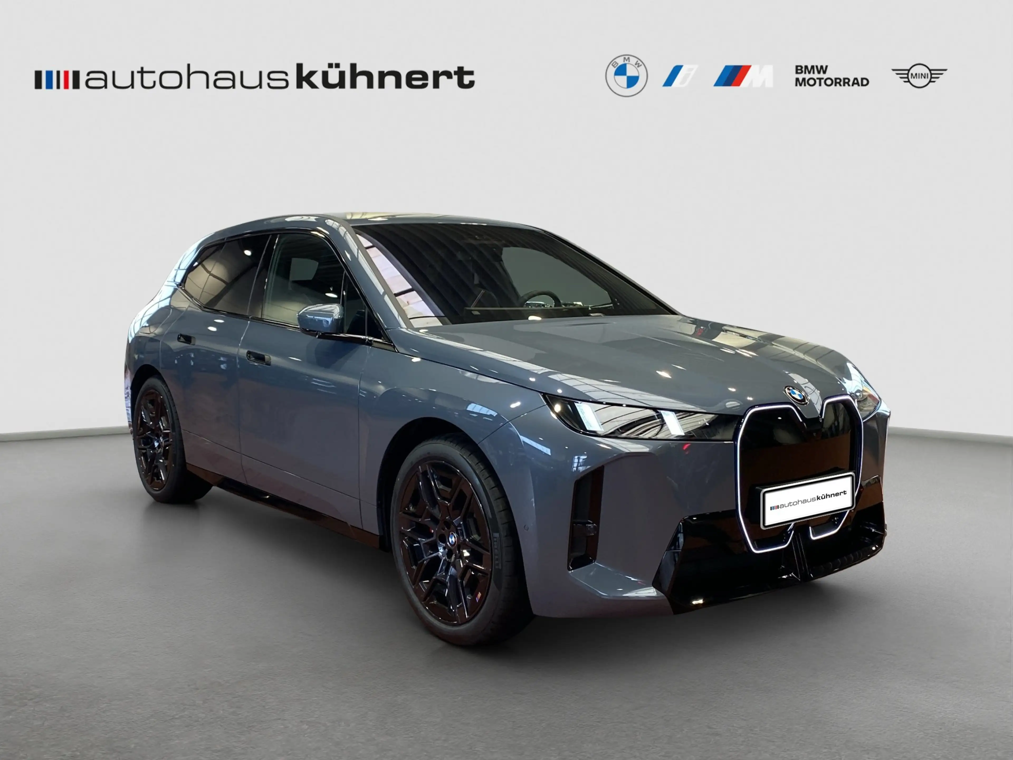 BMW iX xDrive45 Elektro UPE: 107.410 EUR M-Sport PRO — photo 9