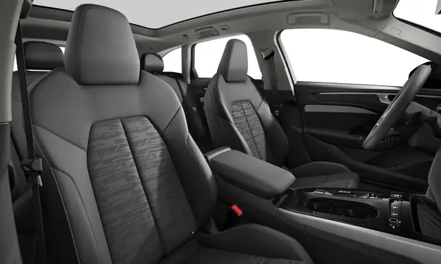 Audi A6 Avant view 5
