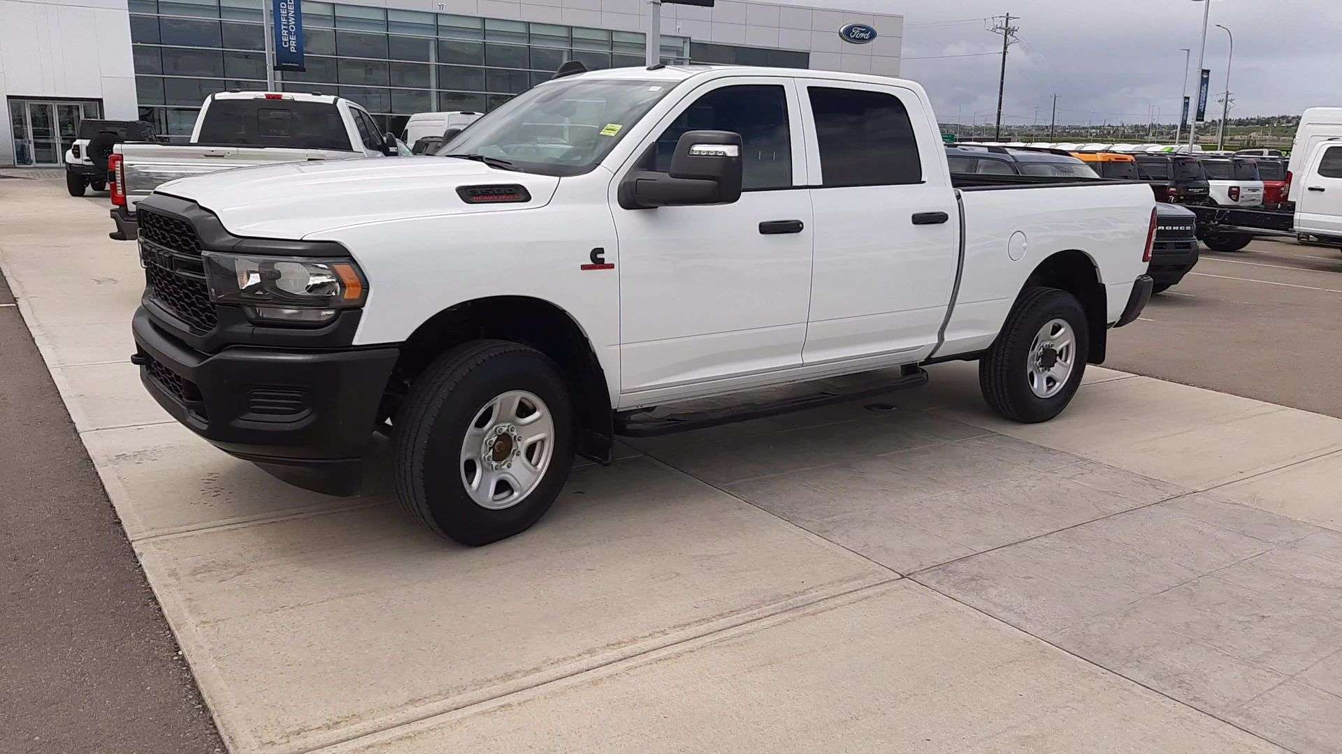 2024 RAM 3500 Crew Cab