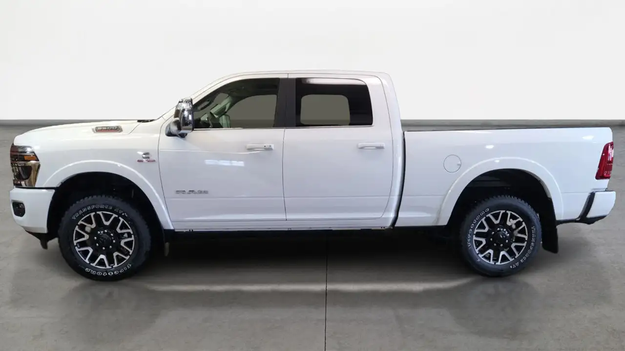 RAM 3500 снимка RAM 3500