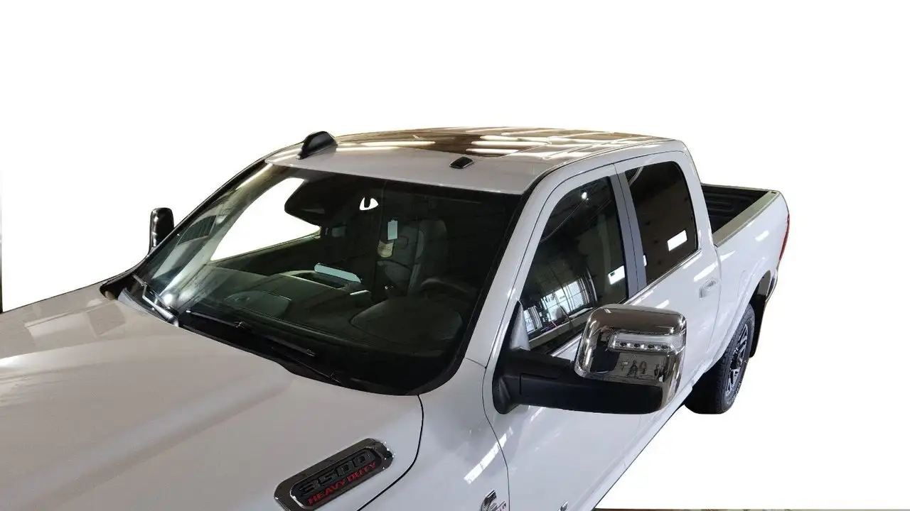 RAM 3500 снимка RAM 3500