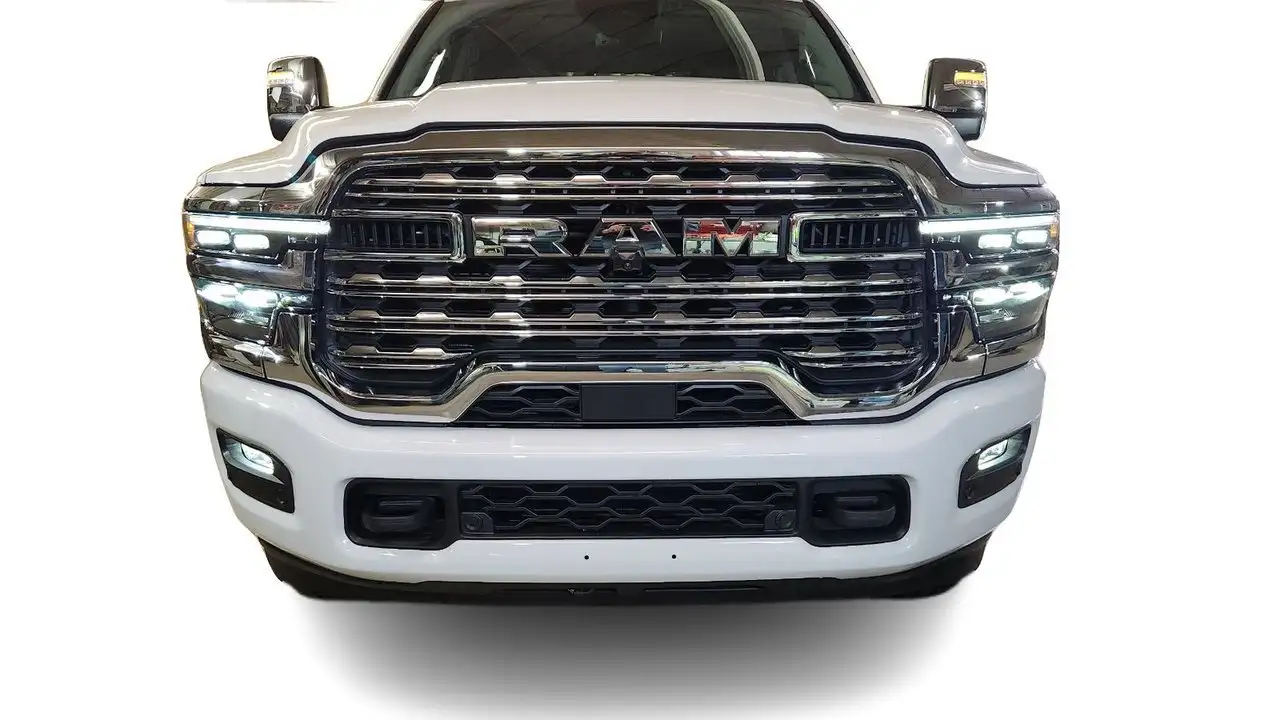 RAM 3500 снимка RAM 3500