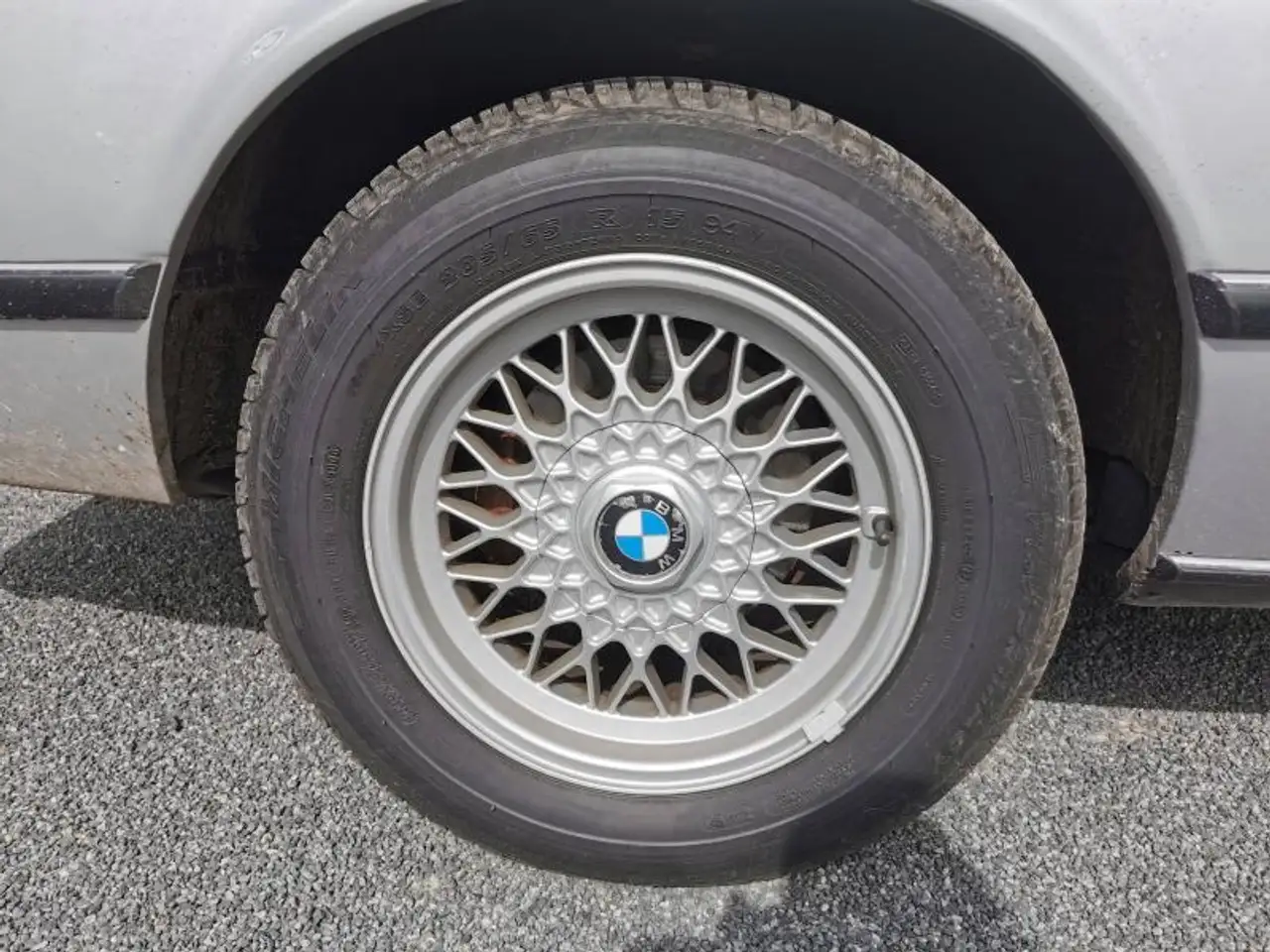 BMW 635 CSI Coupe Boîte automatique, foto 12