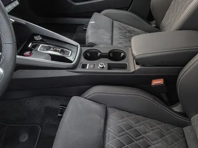 Audi S3 view 15
