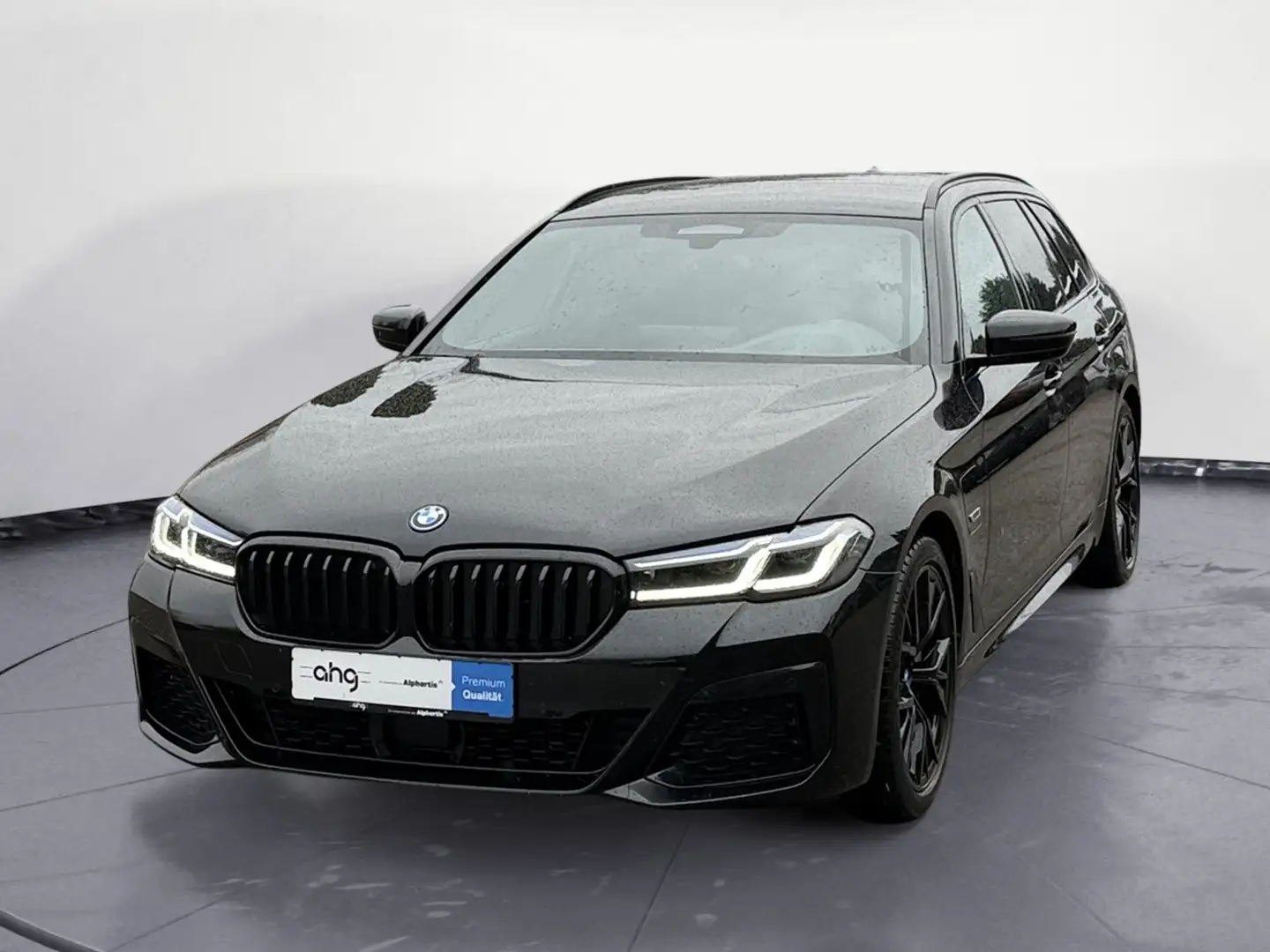 BMW 530 e xDrive Touring M Sport Laserlicht Head-Up A Noir - 2