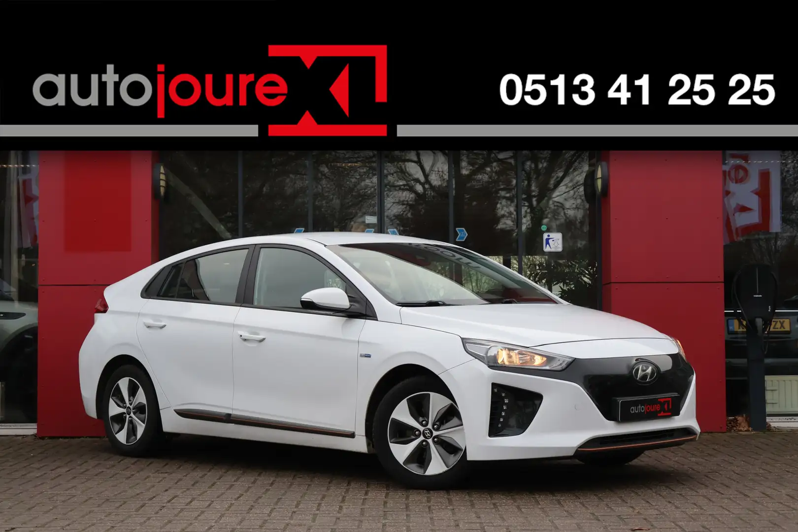 Hyundai IONIQ Comfort EV SoH 98%!!! | Origineel NL | Camera | AC Blanc - 1