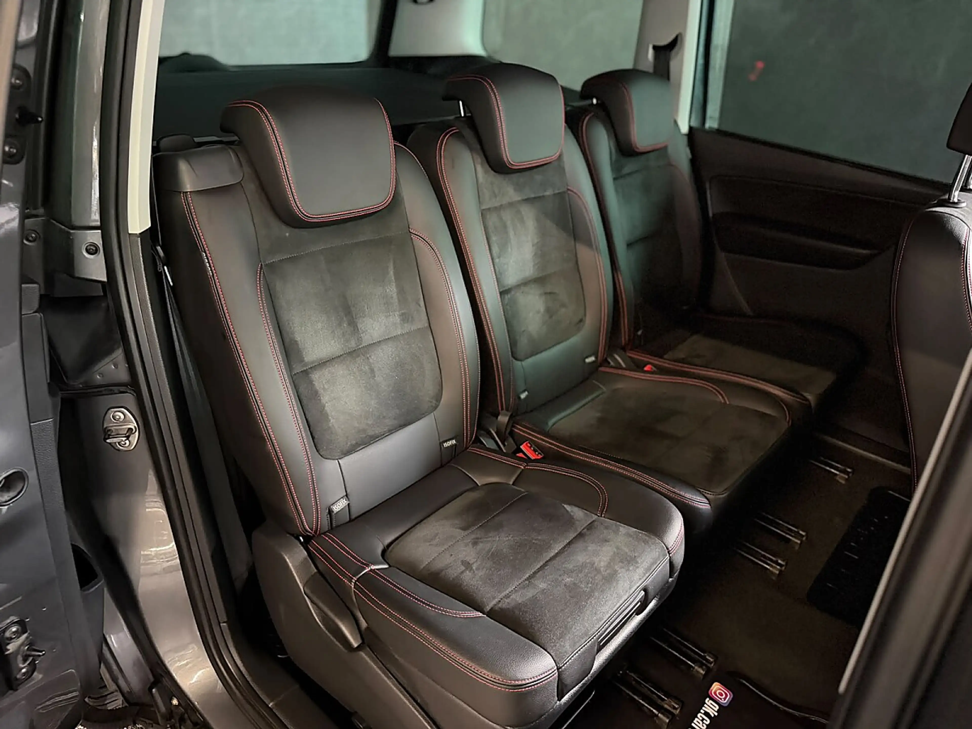 SEAT Alhambra FR 2,0 TDI/7-SITZER/ALLRAD/AHK — photo 14