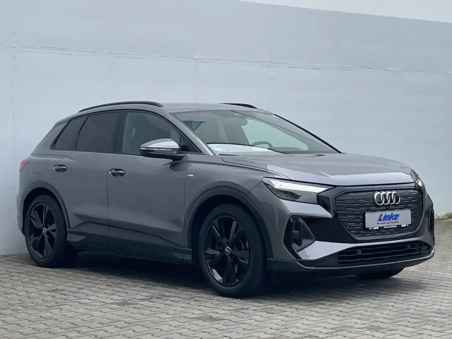 Audi Q4 e-tron 45 quattro S line 82 kWh GRA/Navi/PDC/Sitzhzg Gris - 2