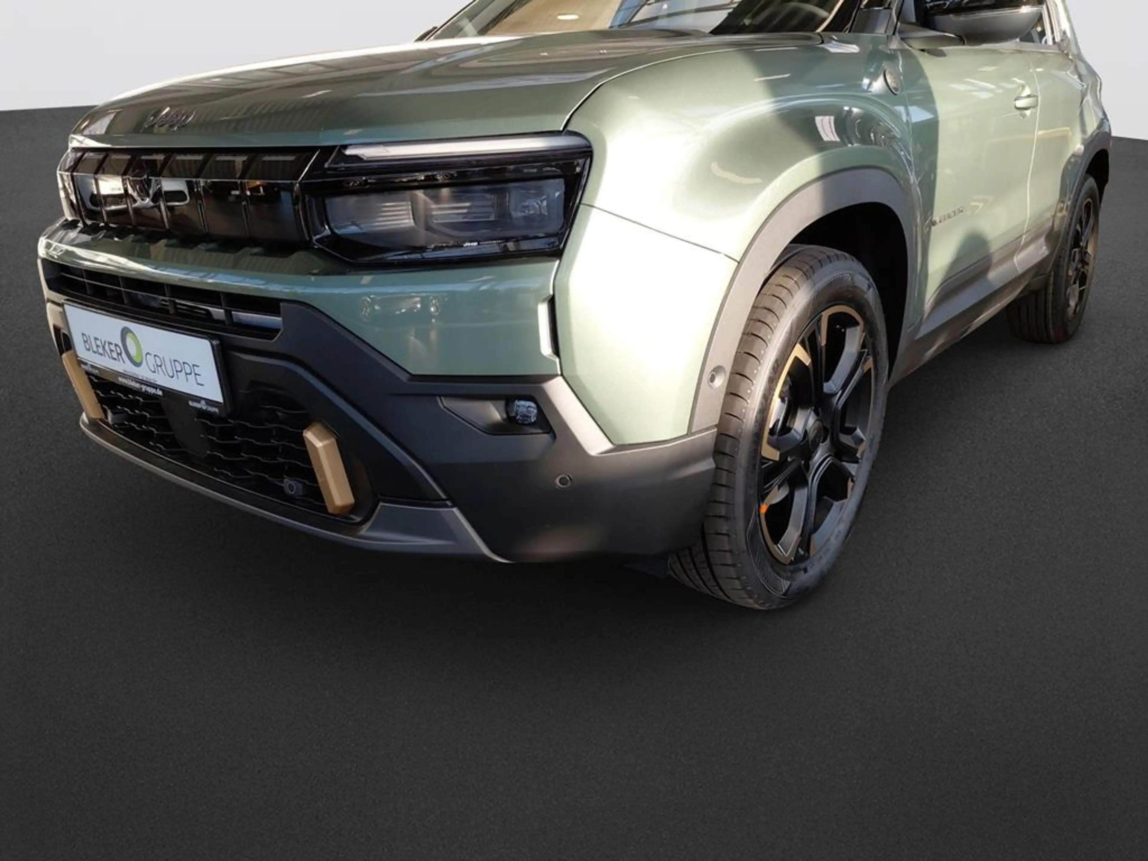 Jeep Avenger 85th ANNIVERSARY + ACC + WinterPAket + Infotainmen — photo 10